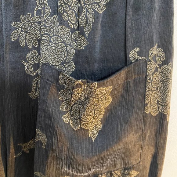 ZARA Black and Gold Flowy Pants - Picture 7 of 12